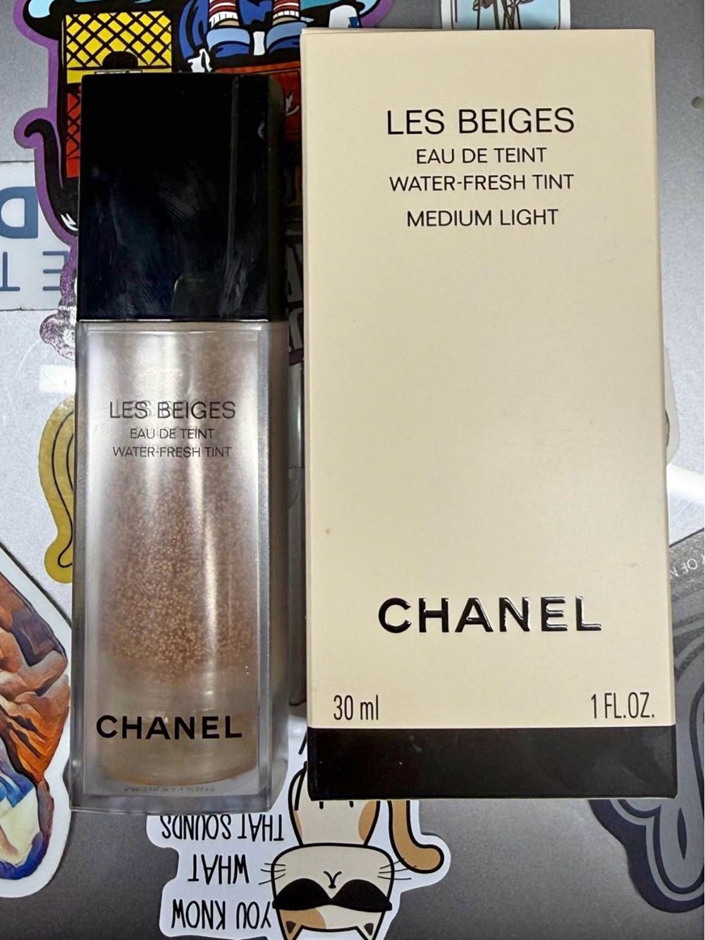 CHANEL Les Beiges Water-Fresh Tint in Medium Light (Cream/Beige)